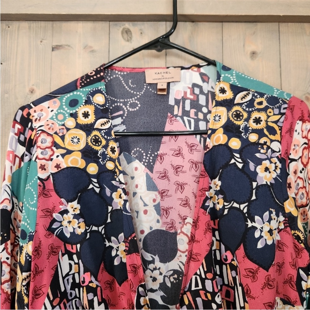 Anthropologie x kachel Cecily Wrap Blouse abstract floral sz 4 - Picture 2 of 7